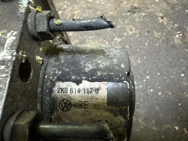 bontott VW CADDY ABS Kocka