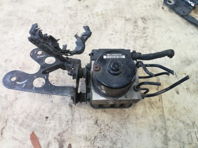 bontott VW CADDY ABS Kocka