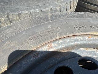 bontott VW CADDY Acélfelni Szett Gumival