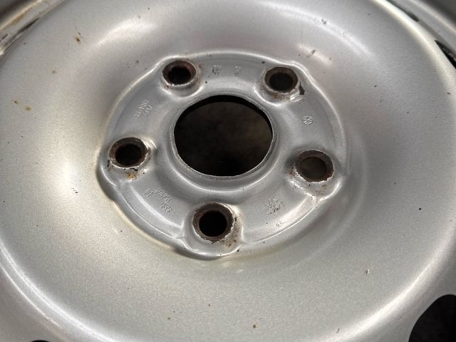 bontott VW CADDY Acélfelni Szett