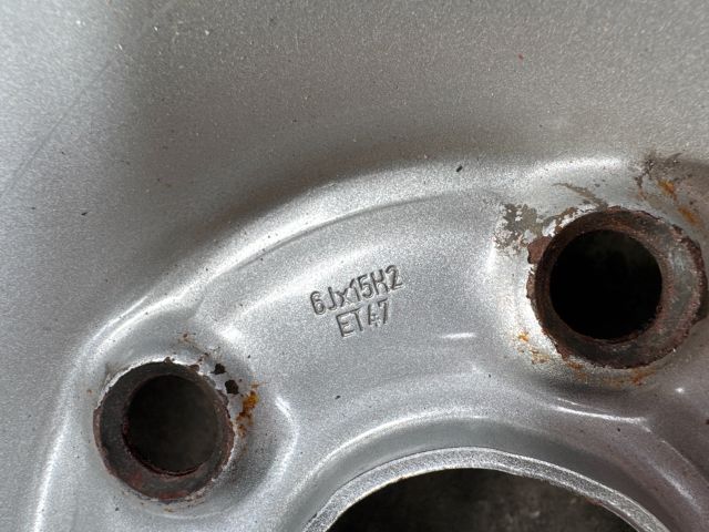 bontott VW CADDY Acélfelni Szett