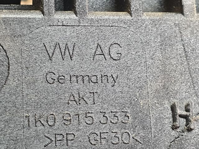 bontott VW CADDY Akkumulátor Tartó