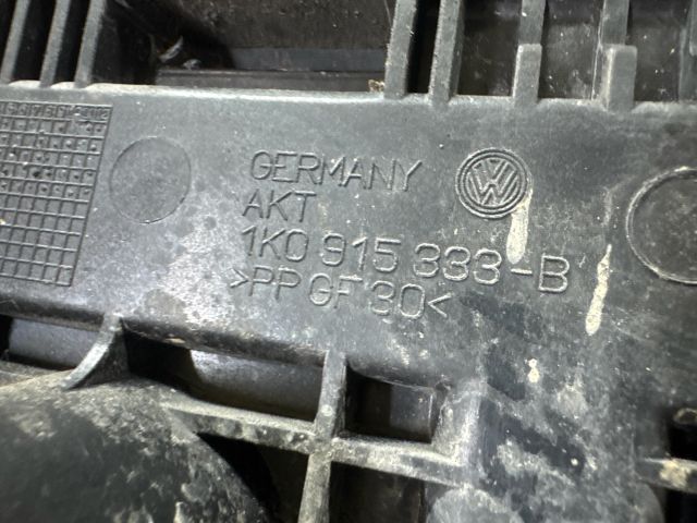 bontott VW CADDY Akkumulátor Tartó