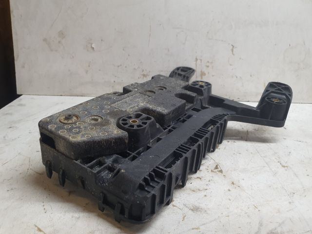 bontott VW CADDY Akkumulátor Tartó