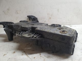 bontott VW CADDY Akkumulátor Tartó