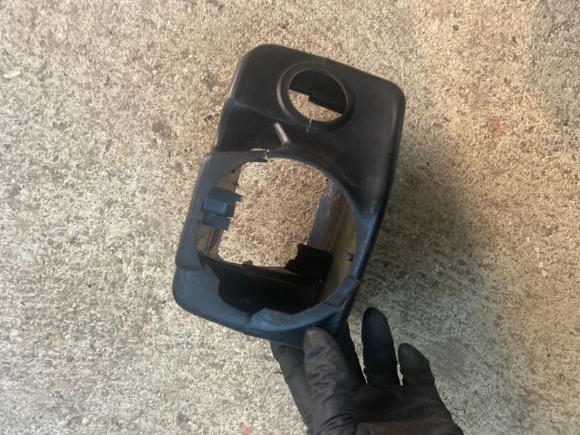 bontott VW CADDY Alsó Kormányoszlop Burkolat