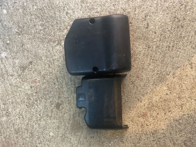 bontott VW CADDY Alsó Kormányoszlop Burkolat