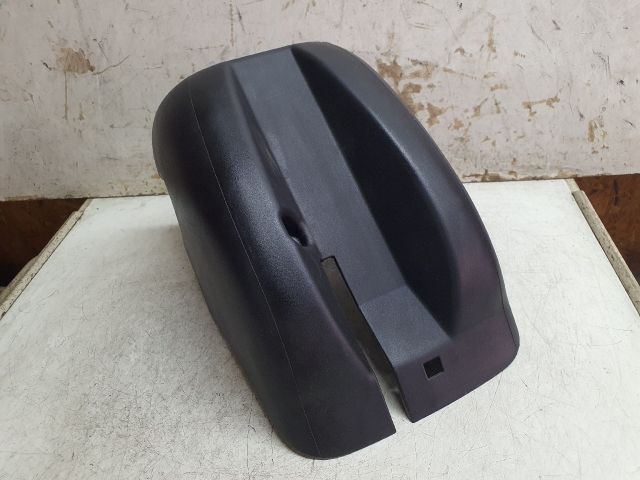 bontott VW CADDY Alsó Kormányoszlop Burkolat