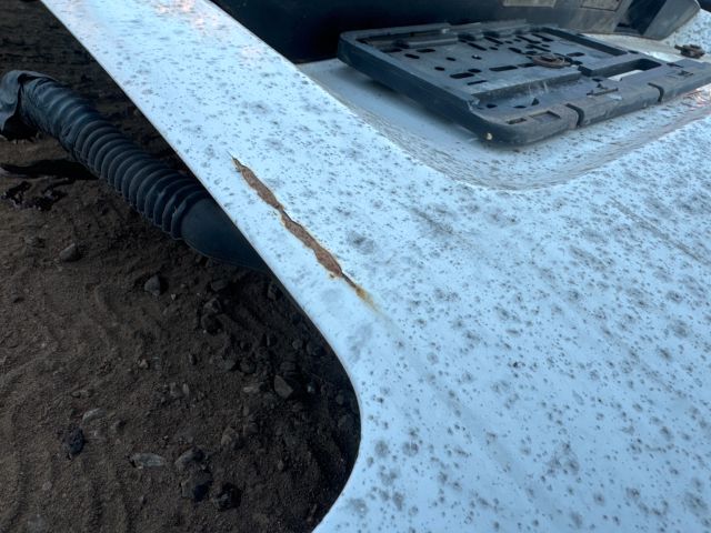 bontott VW CADDY Bal Csomagtérajtó (Részeivel)