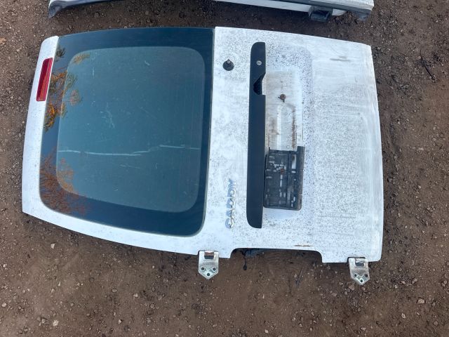 bontott VW CADDY Bal Csomagtérajtó (Részeivel)