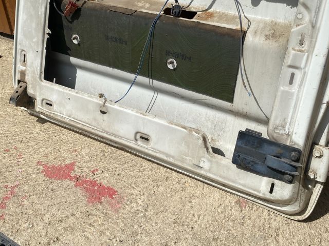 bontott VW CADDY Bal Csomagtérajtó (Üres lemez)