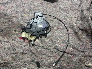 bontott VW CADDY Bal Csomagtérajtó Zárszerkezet