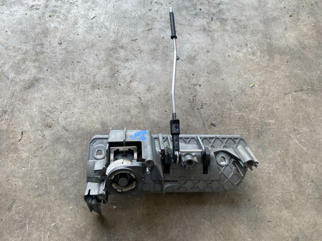 bontott VW CADDY Bal Csomagtérajtó Zárszerkezet