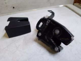 bontott VW CADDY Bal Csomagtérajtó Zárszerkezet