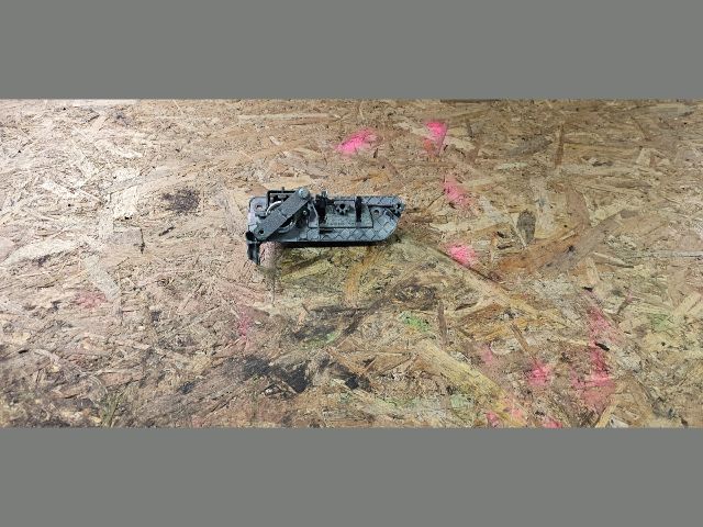 bontott VW CADDY Bal Csomagtérajtó Zárszerkezet