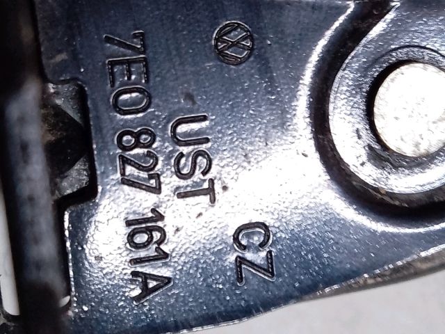 bontott VW CADDY Bal Csomagtérajtó Zárszerkezet