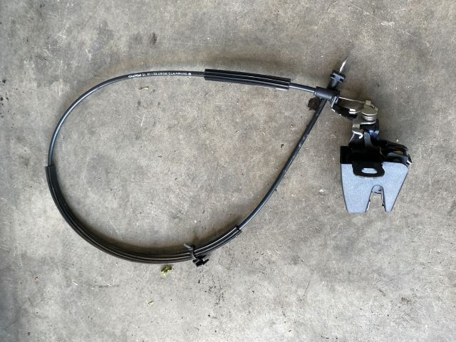 bontott VW CADDY Bal Csomagtérajtó Zárszerkezet