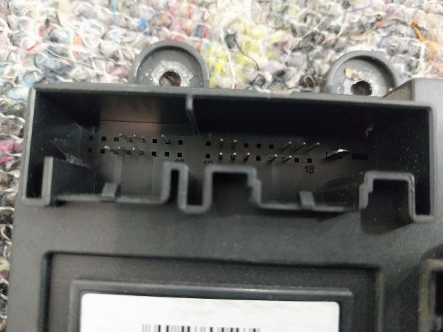 bontott VW CADDY Bal első Ablakemelő Elektronika