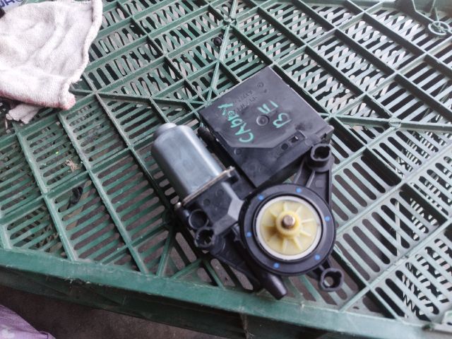 bontott VW CADDY Bal első Ablakemelő Motor