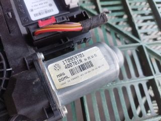 bontott VW CADDY Bal első Ablakemelő Motor