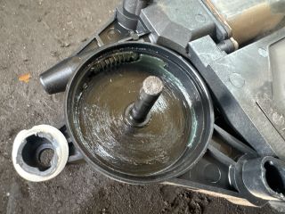 bontott VW CADDY Bal első Ablakemelő Motor