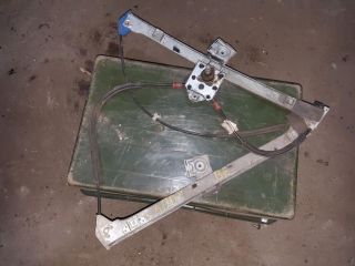 bontott VW CADDY Bal első Ablakemelő Szerkezet (Mechanikus)