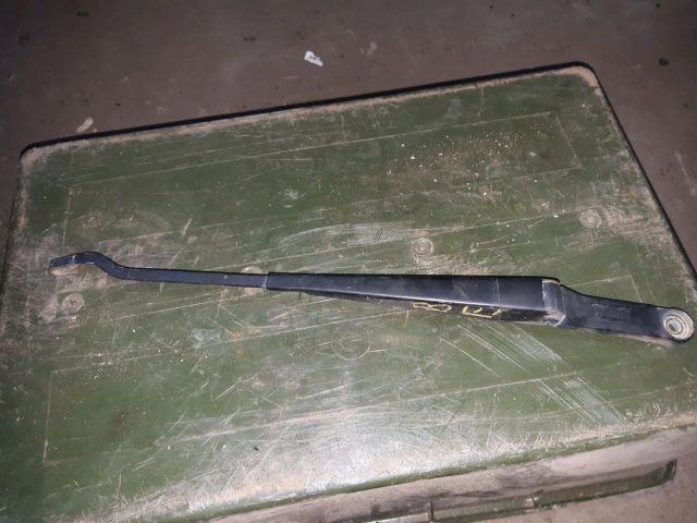 bontott VW CADDY Bal első Ablaktörlő Kar