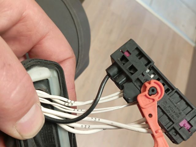 bontott VW CADDY Bal első Ajtó Kábelköteg