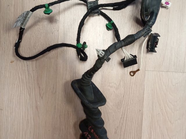 bontott VW CADDY Bal első Ajtó Kábelköteg