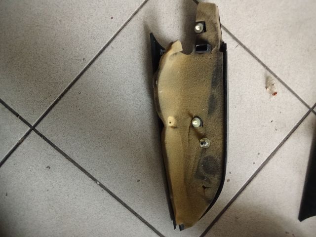 bontott VW CADDY Bal első Ajtó Kárpit