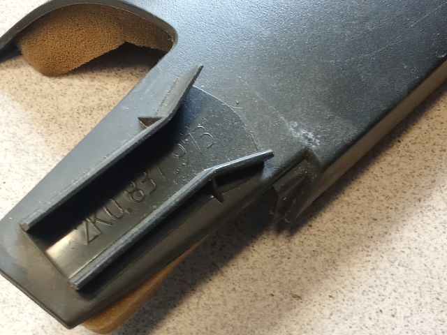 bontott VW CADDY Bal első Ajtó Kárpit