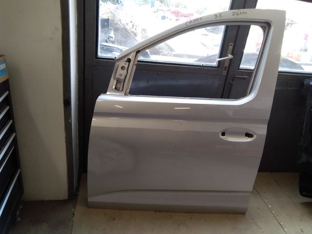 bontott VW CADDY Bal első Ajtó (Üres lemez)