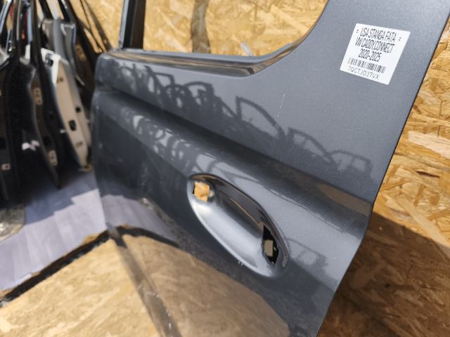 bontott VW CADDY Bal első Ajtó (Üres lemez)