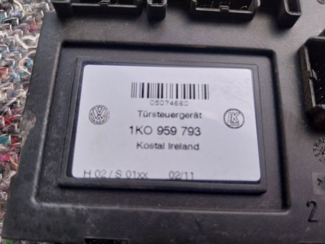 bontott VW CADDY Bal első Ajtó Vezérlőegység