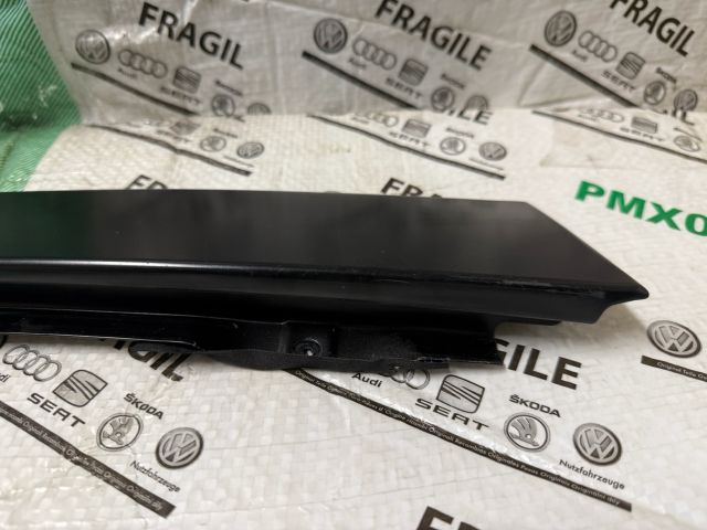 bontott VW CADDY Bal első Ajtókeret Burkolat