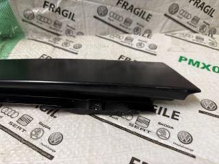 bontott VW CADDY Bal első Ajtókeret Burkolat