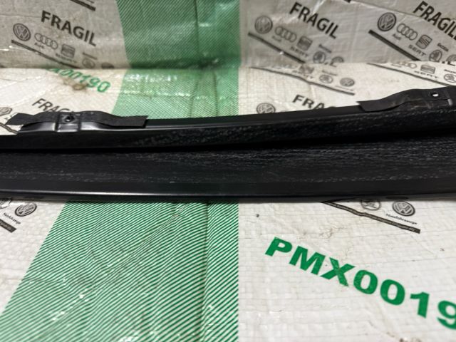 bontott VW CADDY Bal első Ajtókeret Burkolat