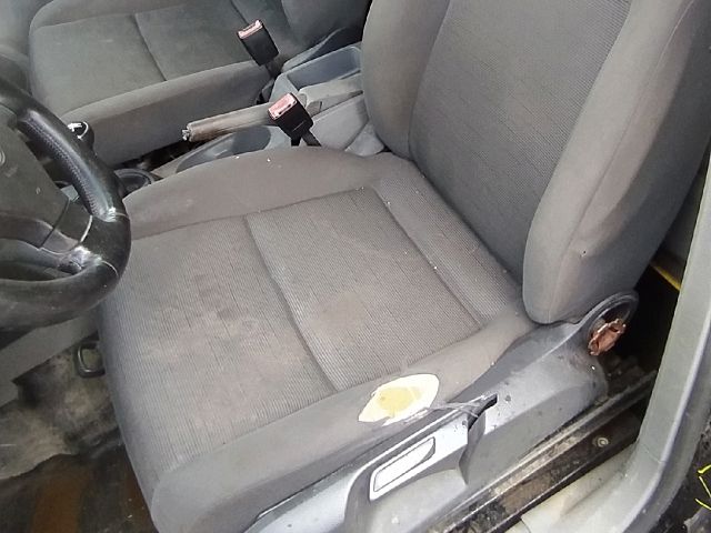 bontott VW CADDY Bal első Ajtózár