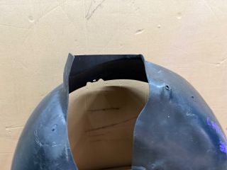 bontott VW CADDY Bal első Első Dobbetét (Kerékjárati, Műanyag)