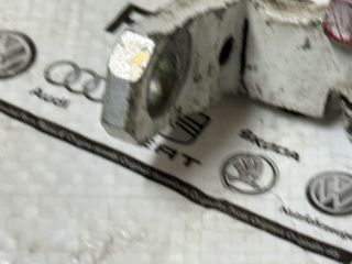 bontott VW CADDY Bal első Felső Zsanér