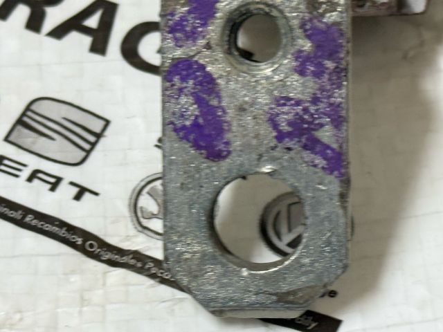 bontott VW CADDY Bal első Felső Zsanér