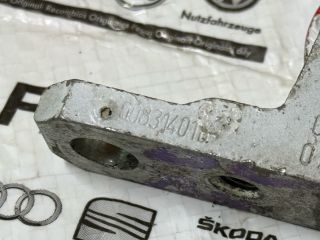 bontott VW CADDY Bal első Felső Zsanér