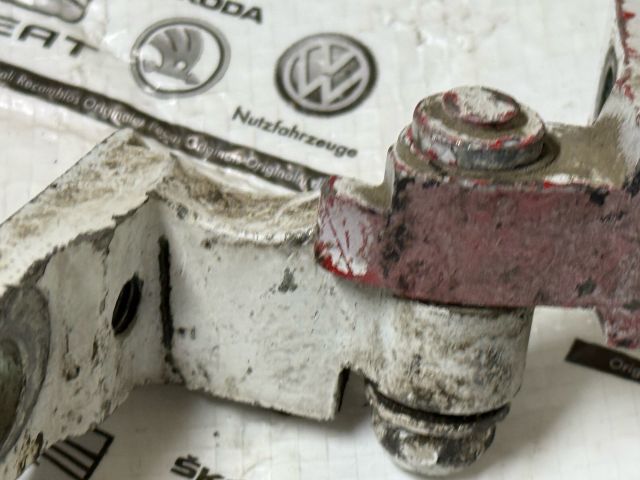 bontott VW CADDY Bal első Felső Zsanér