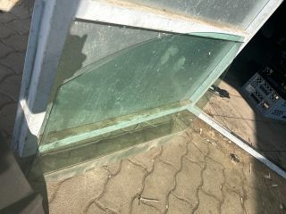 bontott VW CADDY Bal első Fixüveg (Ajtóban)