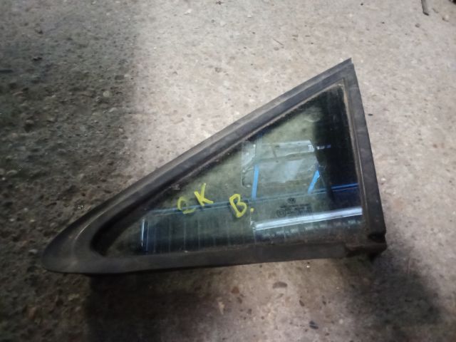 bontott VW CADDY Bal első Fixüveg (Ajtóban)