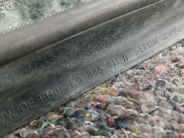 bontott VW CADDY Bal első Fixüveg (Ajtóban)