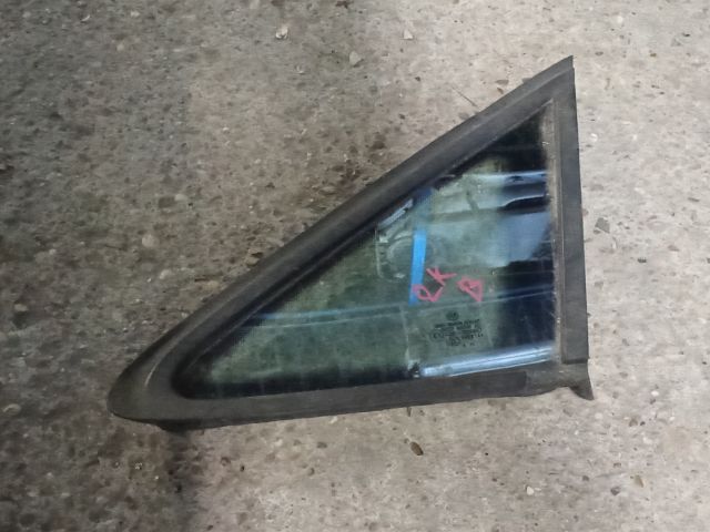 bontott VW CADDY Bal első Fixüveg (Ajtóban)