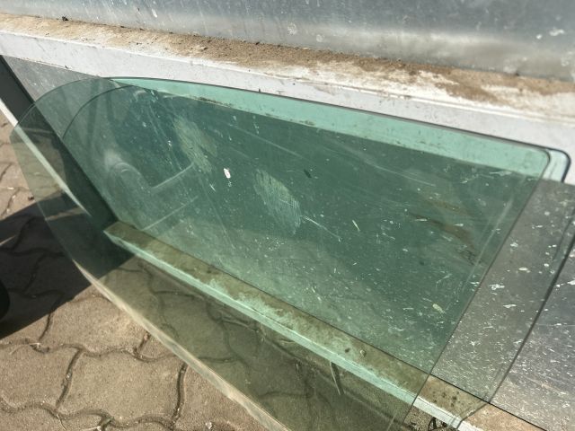 bontott VW CADDY Bal első Fixüveg (Ajtóban)