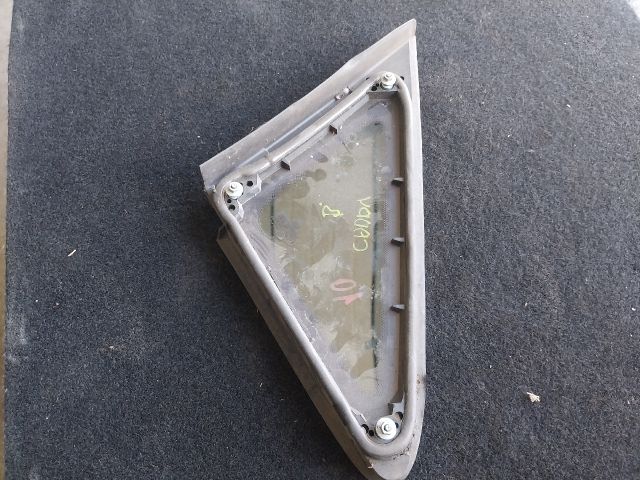 bontott VW CADDY Bal első Fixüveg (Ajtóban)