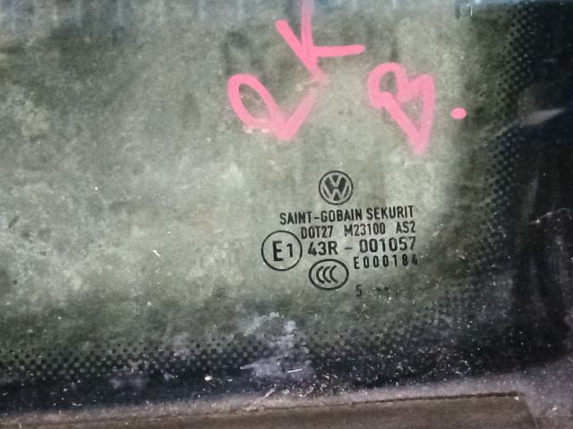 bontott VW CADDY Bal első Fixüveg (Ajtóban)